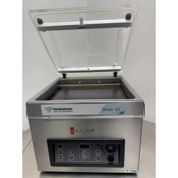 Henkelman Boxer 42 – 2 x Schweißbalken, kleine seitliche Delle